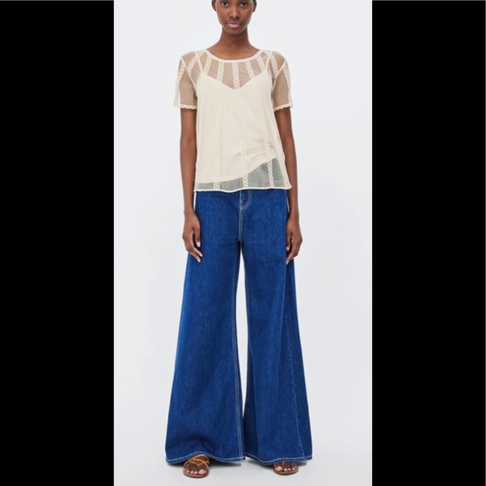 NWT Embroidered blouse